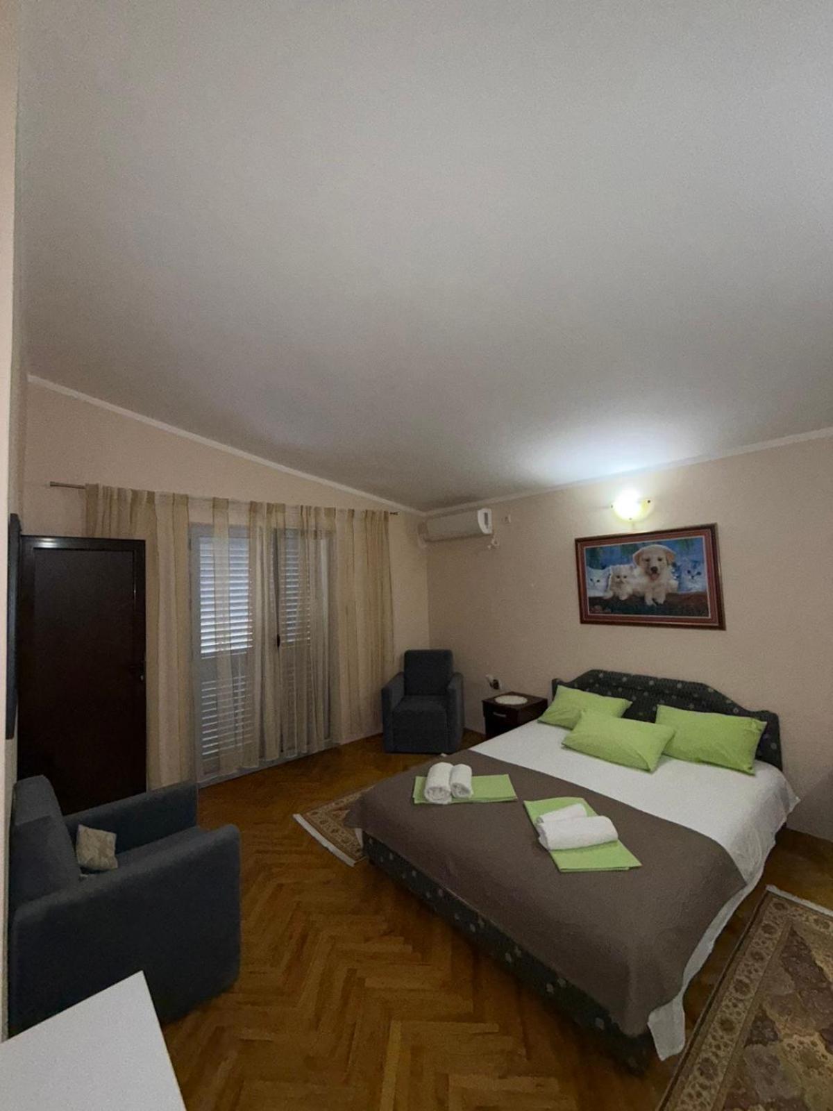 Apartment Stana Petrovac Bagian luar foto